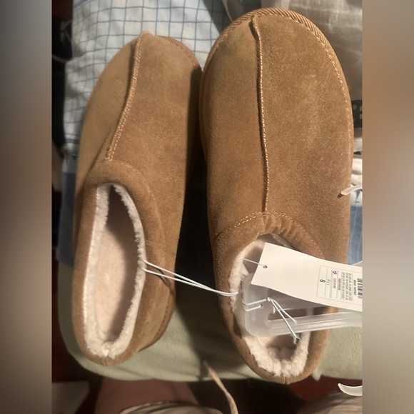 stars above Shoes - Stars Above Target Revolve Suede Tan Fleece Lined Moccasins Shoes  - New Women 9